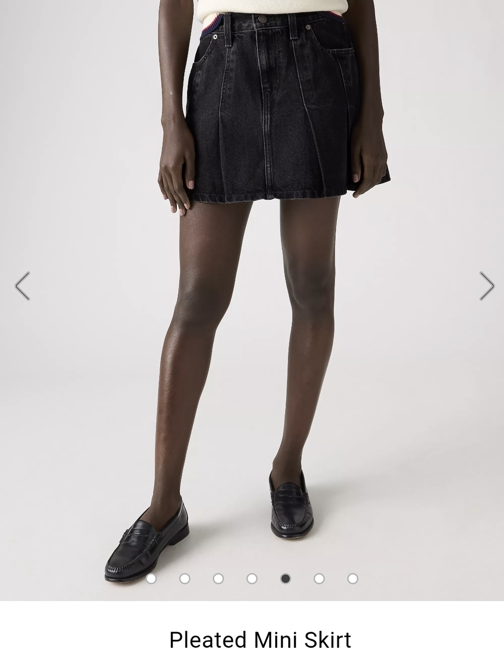 Levis Pleated Black Denim Mini Skirt